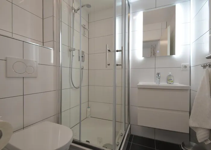 3 Bathroom, Rhapsody In Roof, Penthouse Appartement München