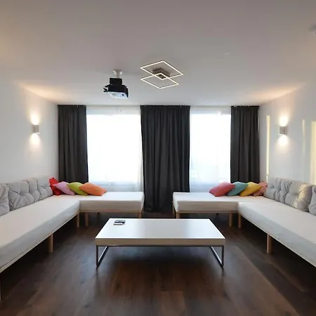 Apartment 3 Bathroom, Rhapsody In Roof, Penthouse *