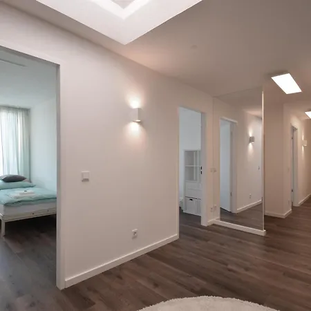 3 Bathroom, Rhapsody In Roof, Penthouse * München